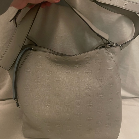 MCM Klara Monogrammed Beige Leather Hobo Shoulder Handbag - Picture 4 of 11